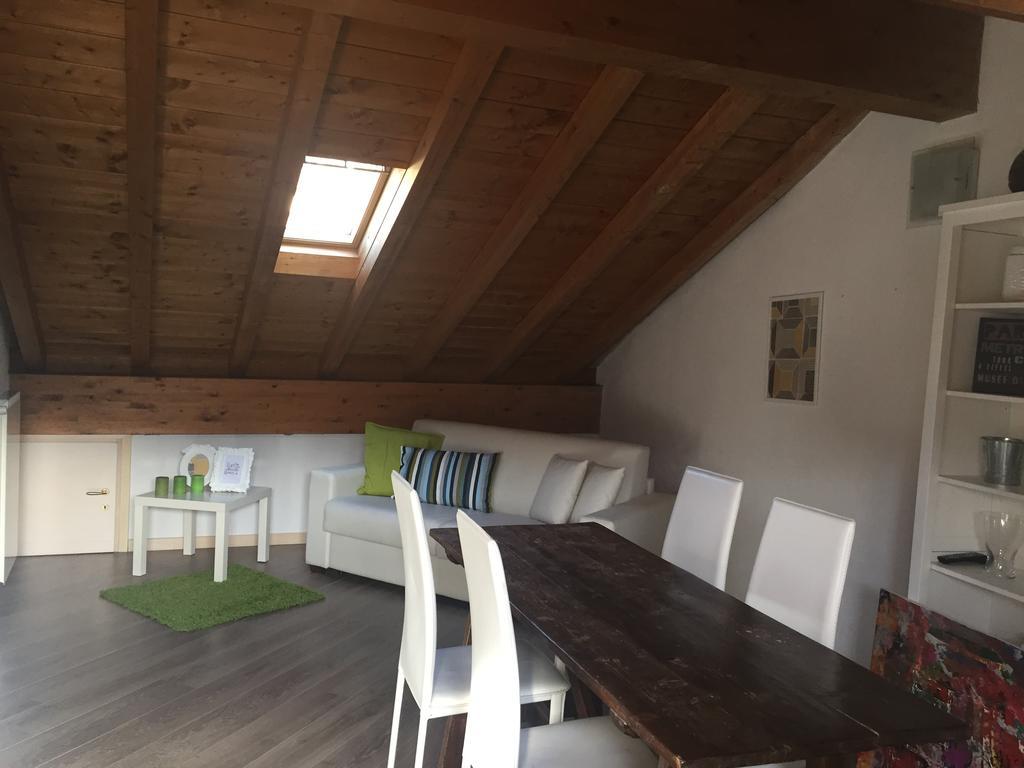 Apartment Largo IV Novembre サン・フェデーレ・インテルヴィ エクステリア 写真
